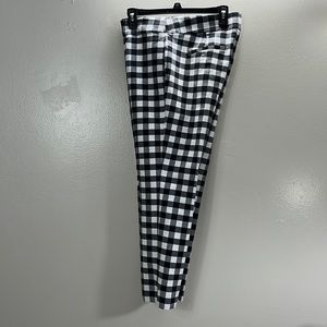 Ann Taylor Define fit black/white plaid cropped/ankle pants women’s size 10